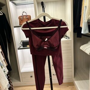ALO Yoga Activewear Set in Burgundy